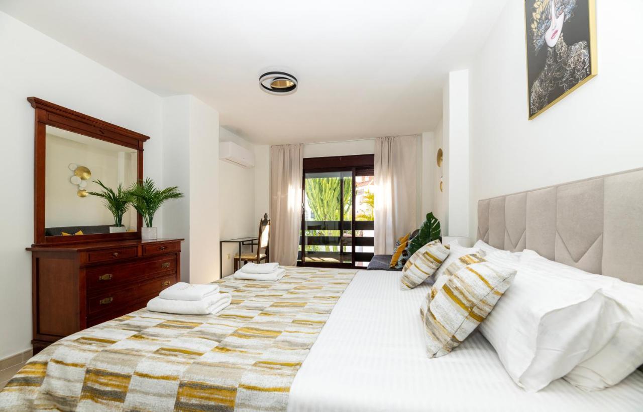 מארבלה Luxe Villa Puerto Banus מראה חיצוני תמונה